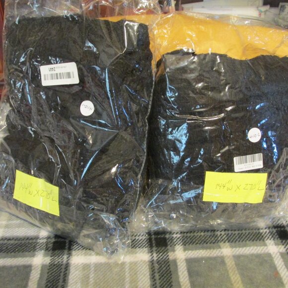 H110-NIP LARGE Black Creepy Netting-144"x 270" equals 12'x22.5' - Picture 3 of 3